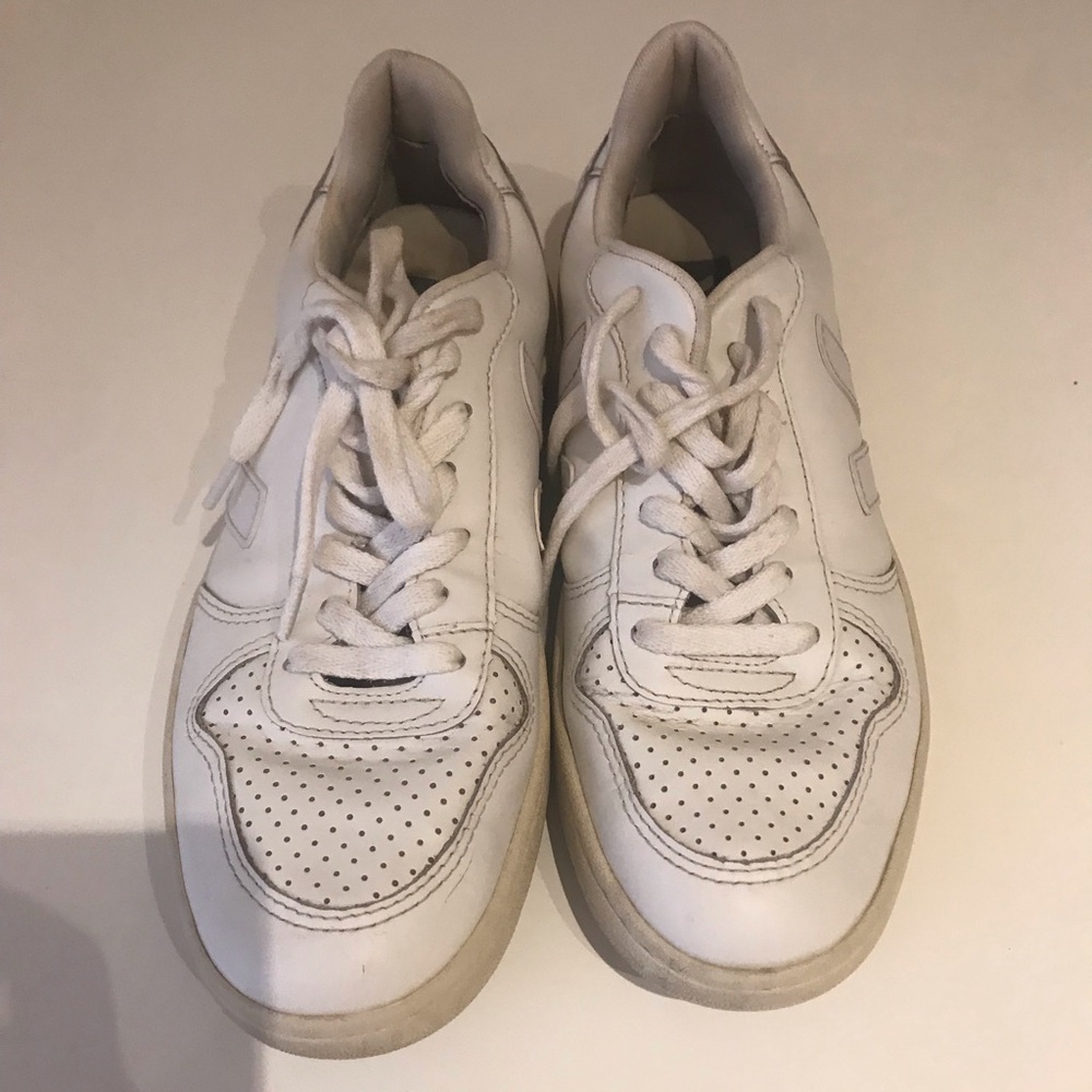 Veja Athletic Sneakers